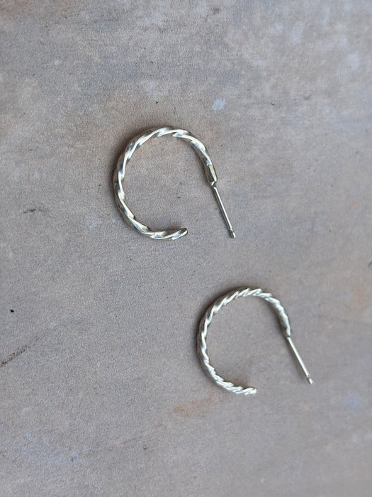 Frosted twisted wire earrings