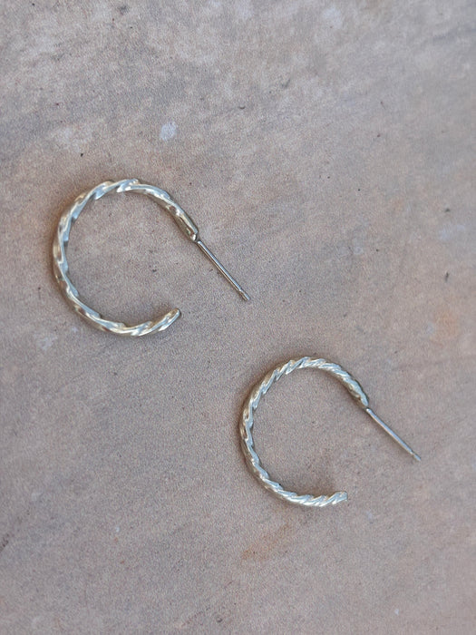 Frosted twisted wire earrings