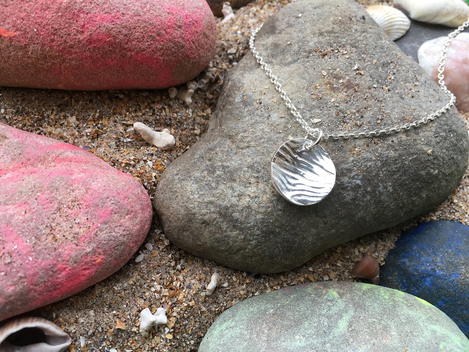 Silver Ripple Circle Necklace