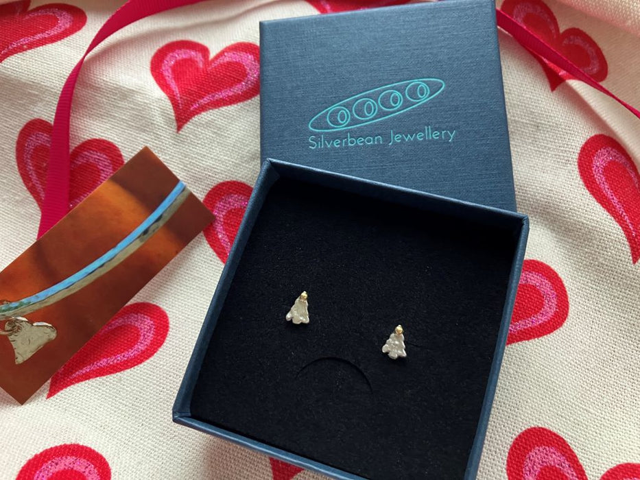 Christmas tree earrings